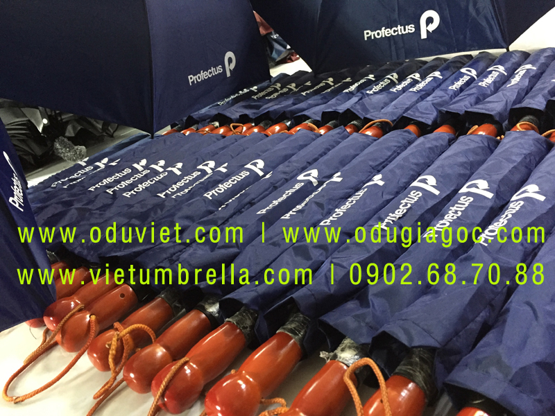 xưởng sản xuất ô dù cầm tay in logo quảng cáo